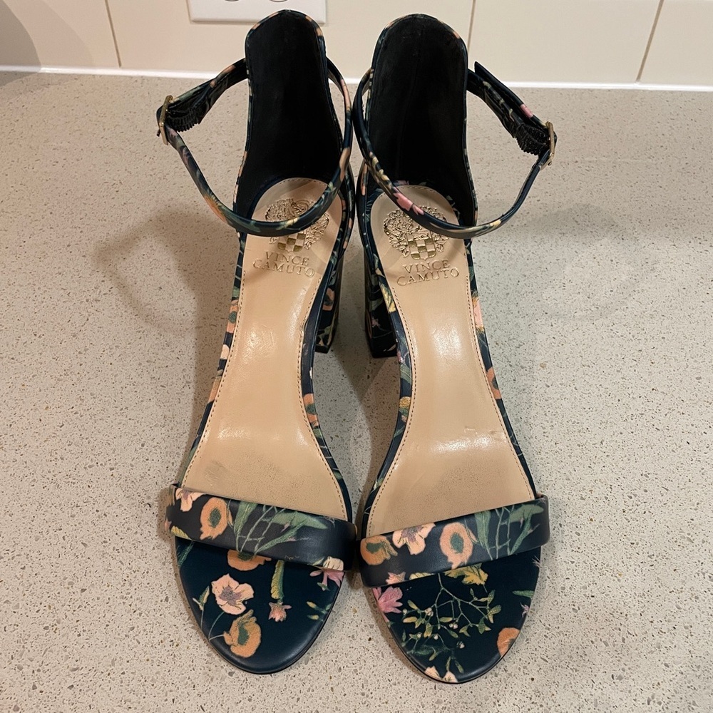 Vince Camuto Floral Heels - Picture 4 of 16